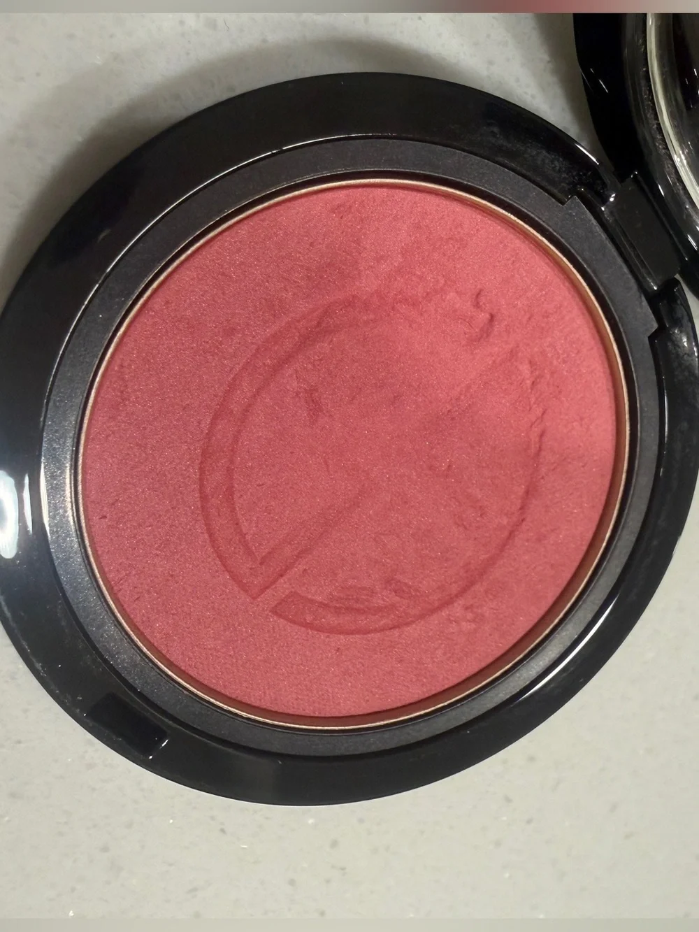 Armani Luminous Silk Glow Blush 51 AMORE